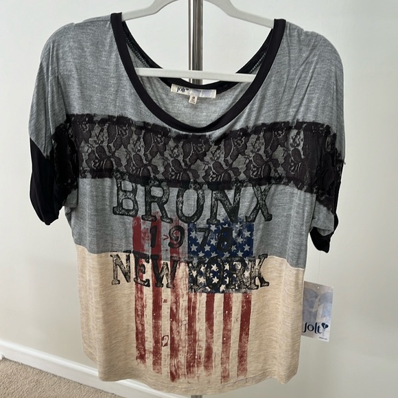 Bronx New York 1978 Short Sleeve embellished top - Picture 1 of 9